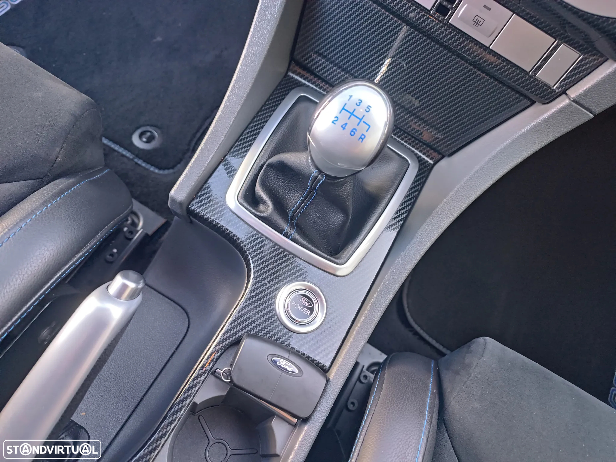 Ford Focus 2.5 T RS - 23