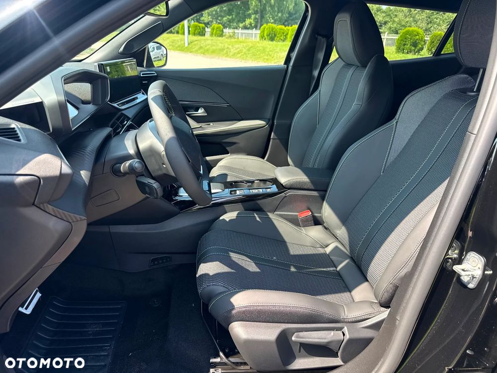 Peugeot 2008 - 21