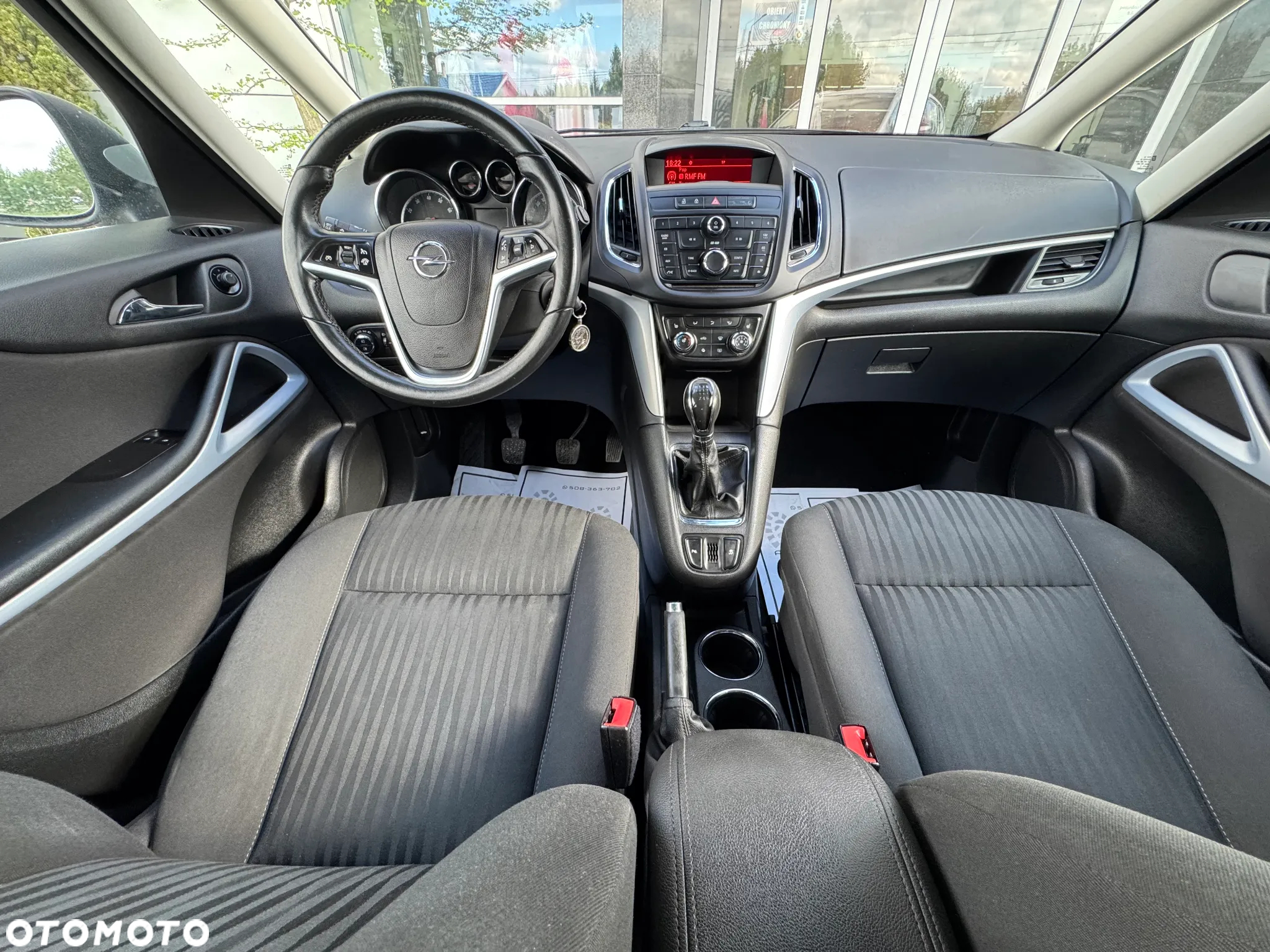 Opel Zafira 1.4 T Cosmo EcoFLEX S&S EU6 - 27