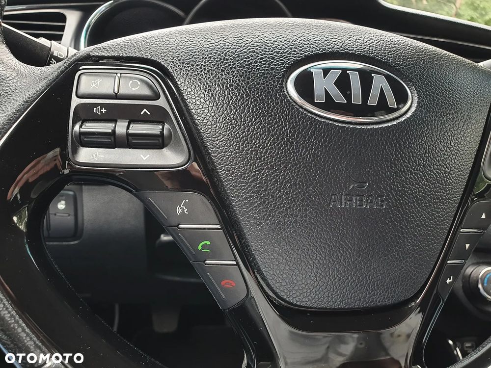 Kia Ceed 1.6 GDI L Business Line - 25