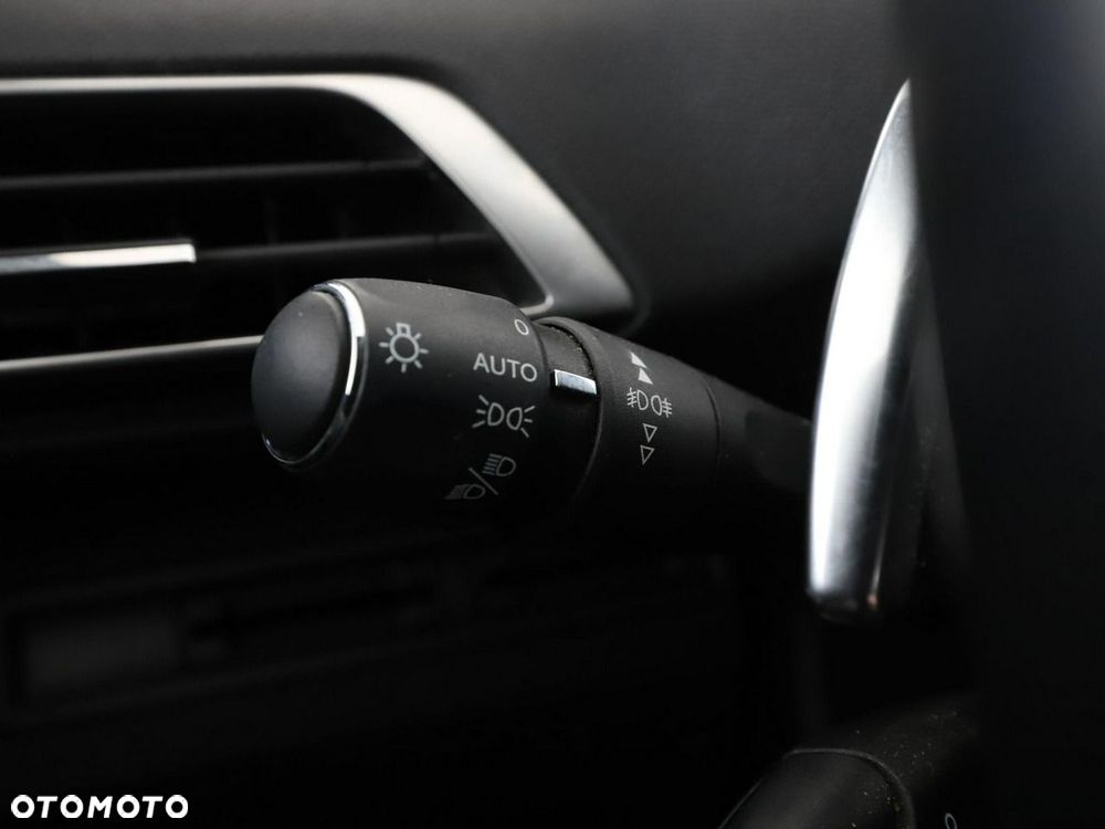 Peugeot 5008 1.5 BlueHDi GT Pack S&S EAT8 - 37