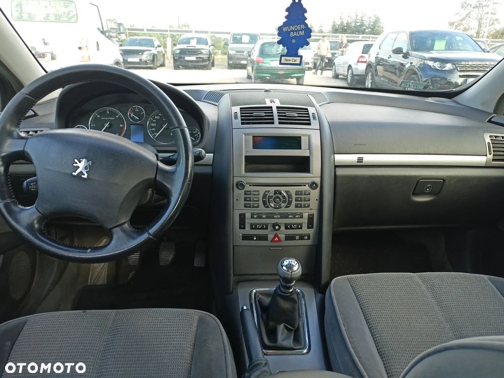 Peugeot 407 - 10