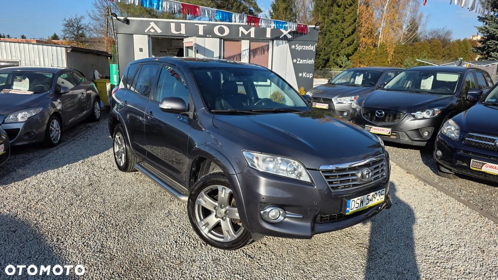 Toyota RAV4 - 13