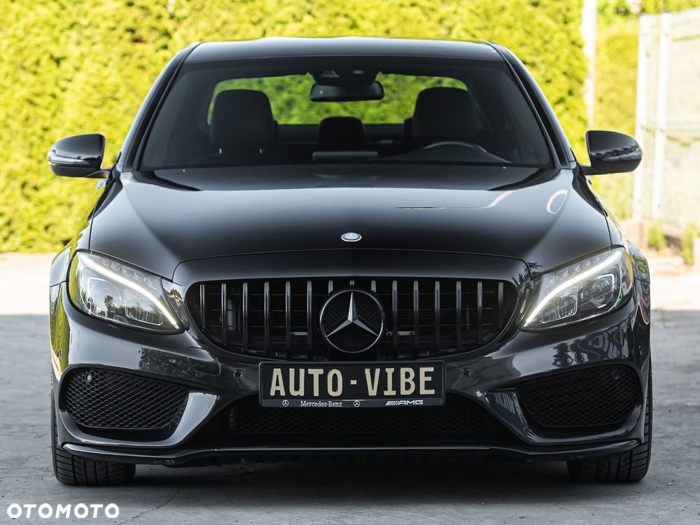 Mercedes-Benz Klasa C 400 4Matic 7G-TRONIC AMG Line - 4