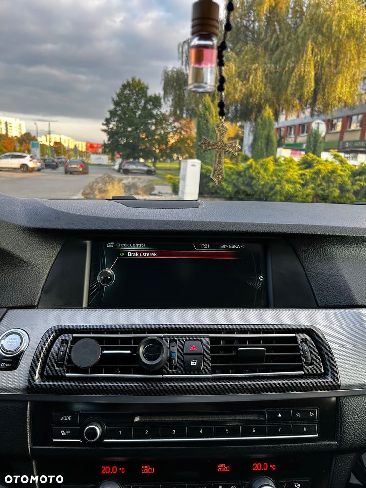 BMW Seria 5 530d Touring - 26