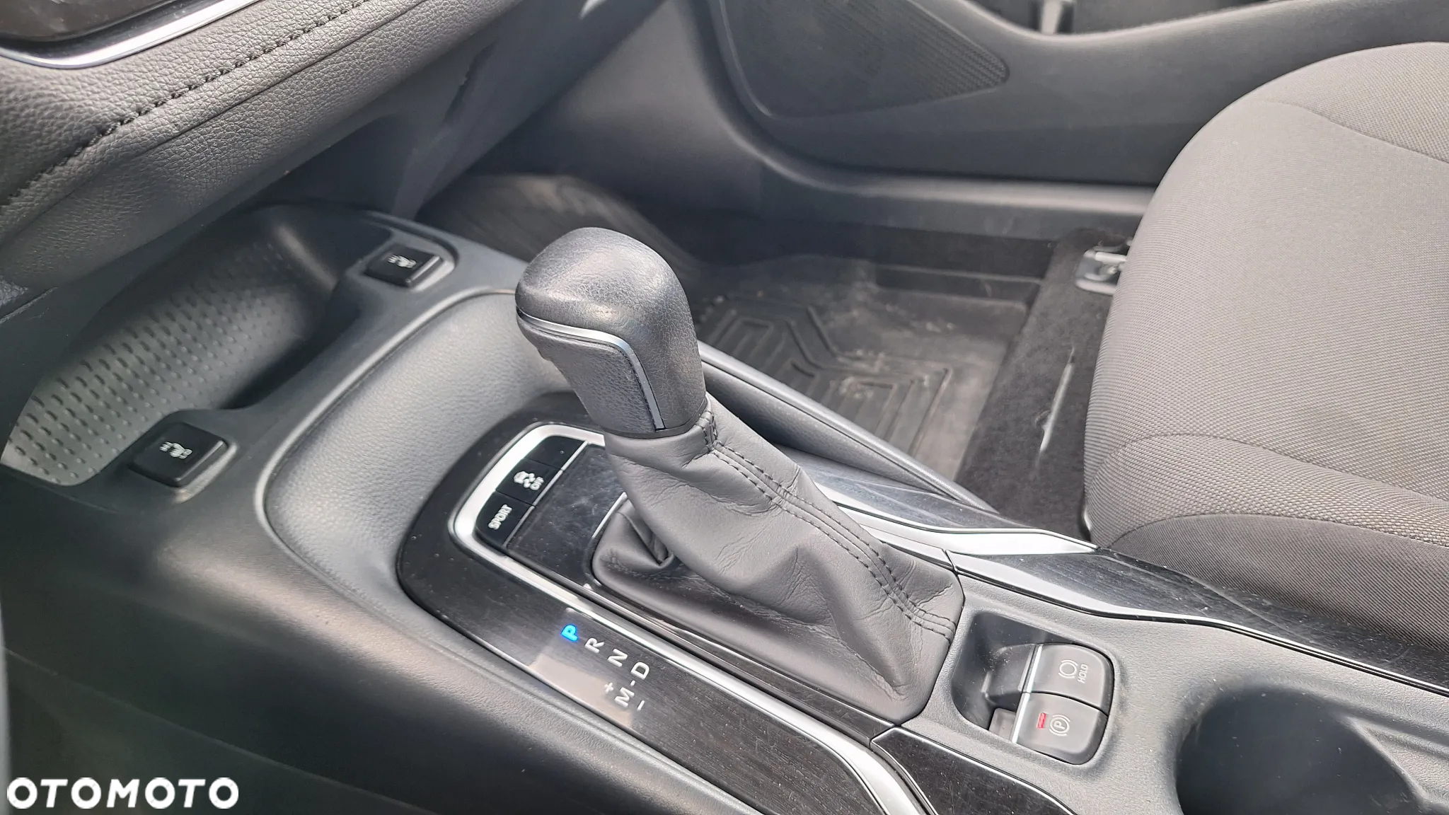 Toyota Corolla 1.5 Comfort MS - 31