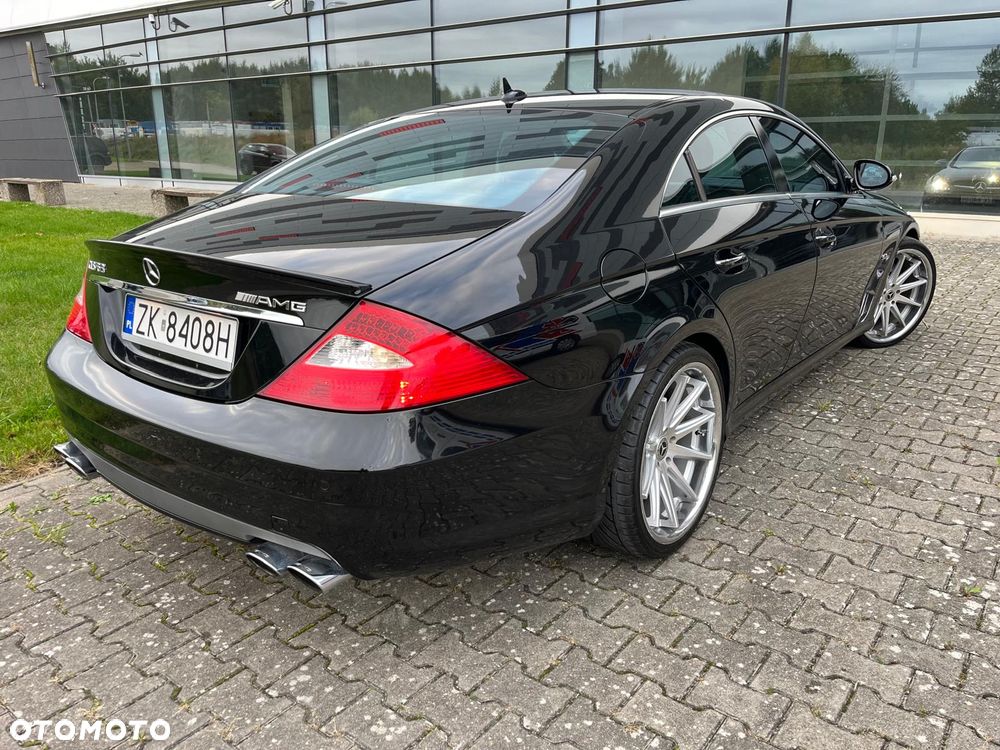 Mercedes-Benz CLS 63 AMG - 21