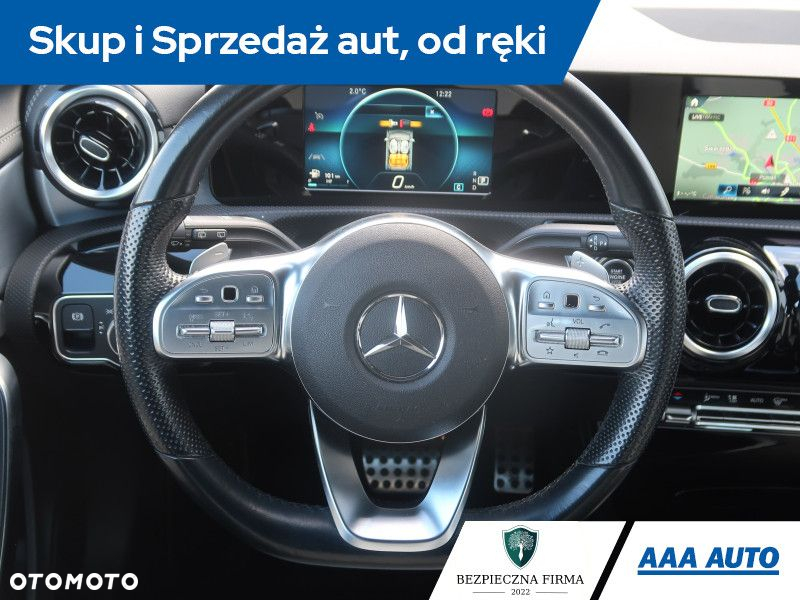 Mercedes-Benz CLA - 14