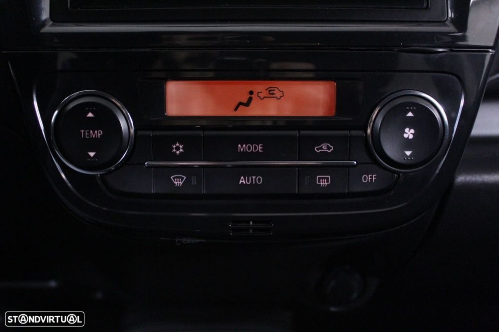 Mitsubishi Space Star 1.2 Connect Edition - 28