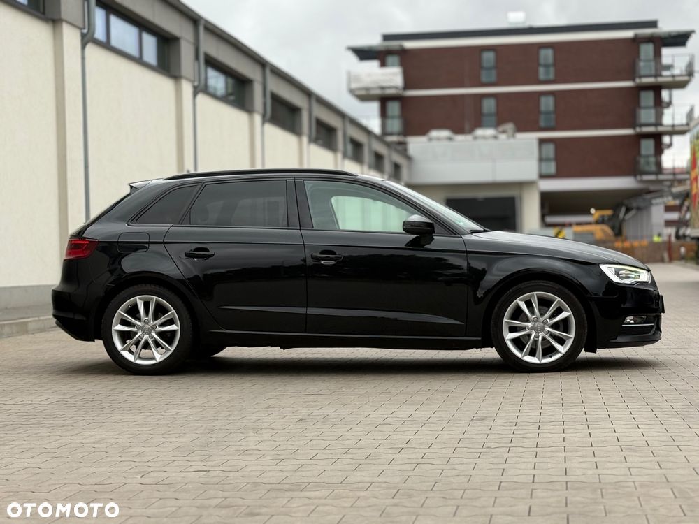 Audi A3 Sportback 2.0 TDI S tronic design - 12