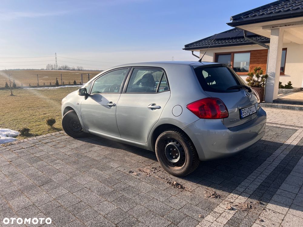 Toyota Auris 2.0 D-4D Luna - 8