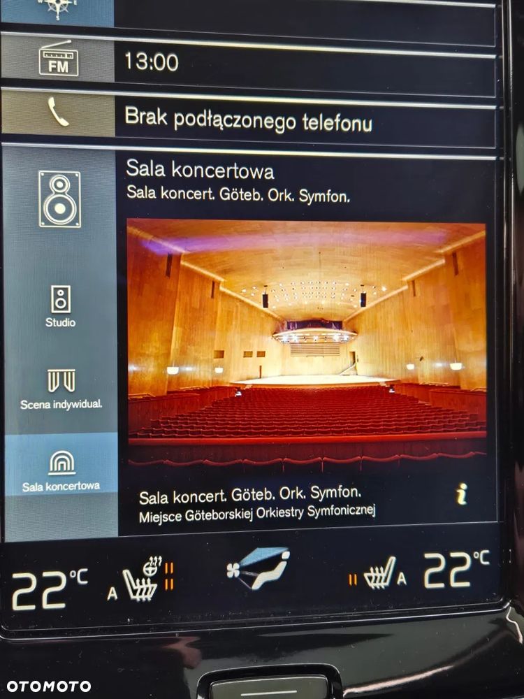Volvo V90 Cross Country D5 AWD Geartronic - 33