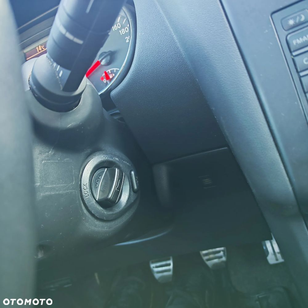 Nissan Qashqai 2.0 dCi 4 x 4 DPF tekna - 16