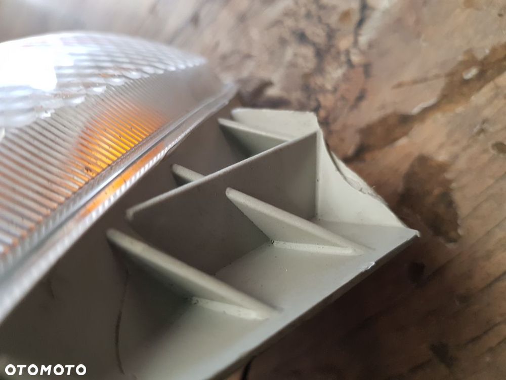 Reflektor lampa Suzuki Burgman AN 250 - 12