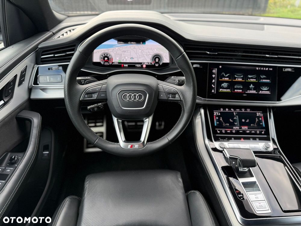 Audi Q8 - 18