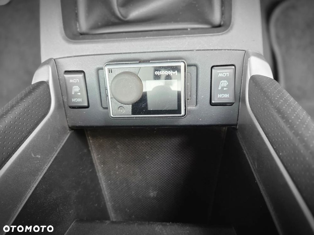 Subaru Forester 2.0D Trend - 11