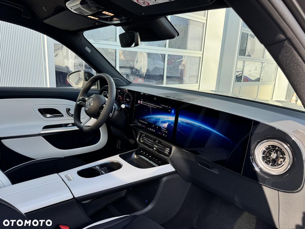 Mercedes-Benz GLB 220 mHEV 4-Matic 8G-eDCT - 17