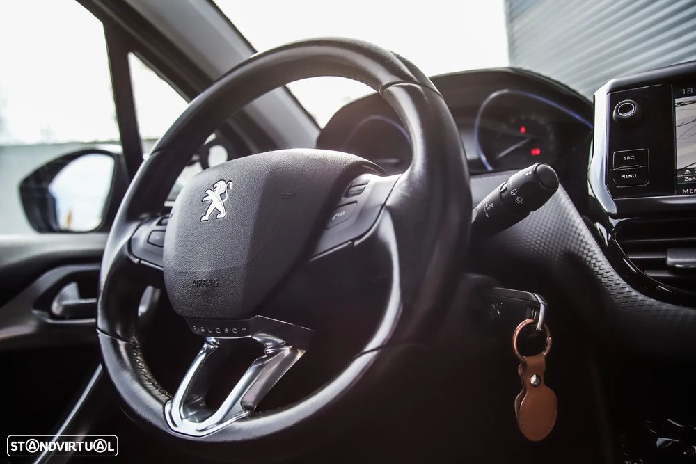Peugeot 2008 1.5 BlueHDi Allure - 18