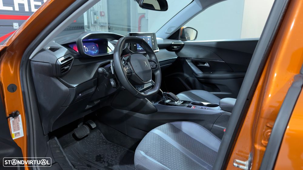 Peugeot 2008 1.2 PureTech Allure EAT8 - 16