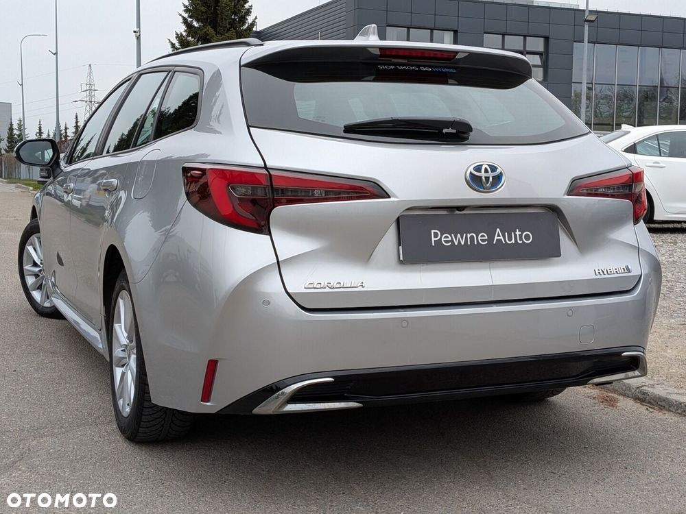 Toyota Corolla 1.8 Hybrid Comfort - 18