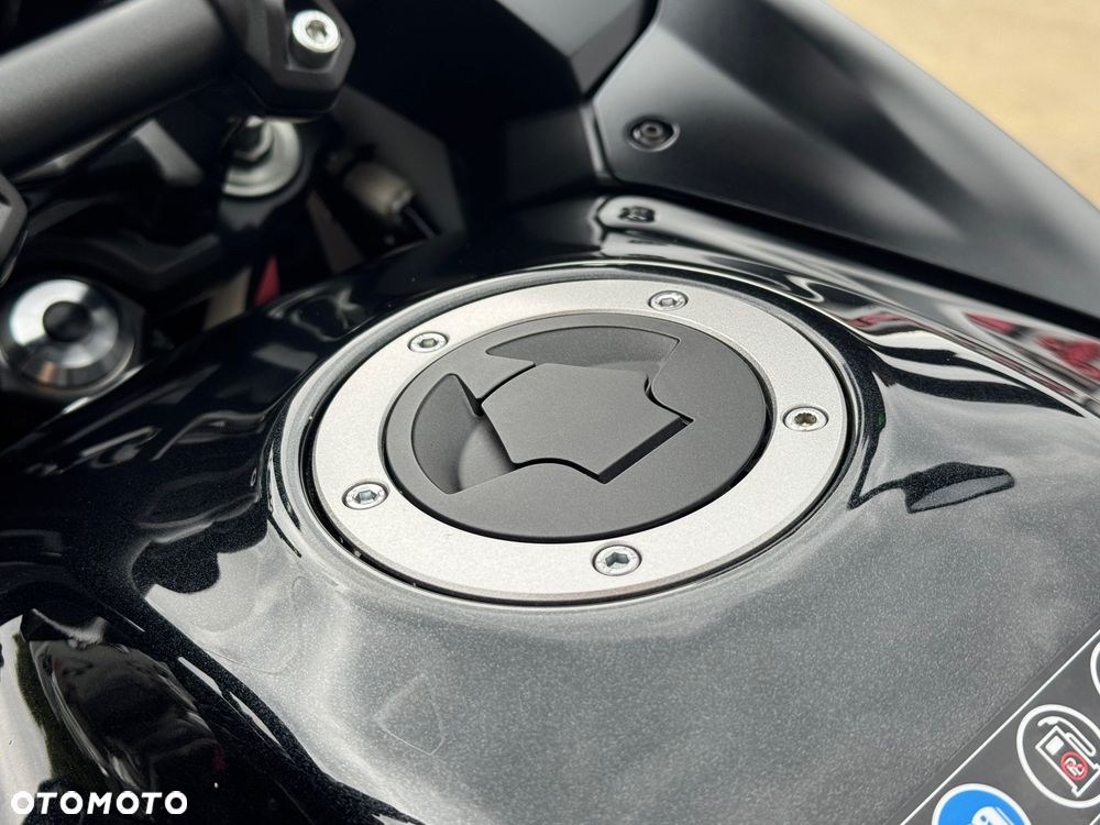 Kawasaki Versys 1000 - 15