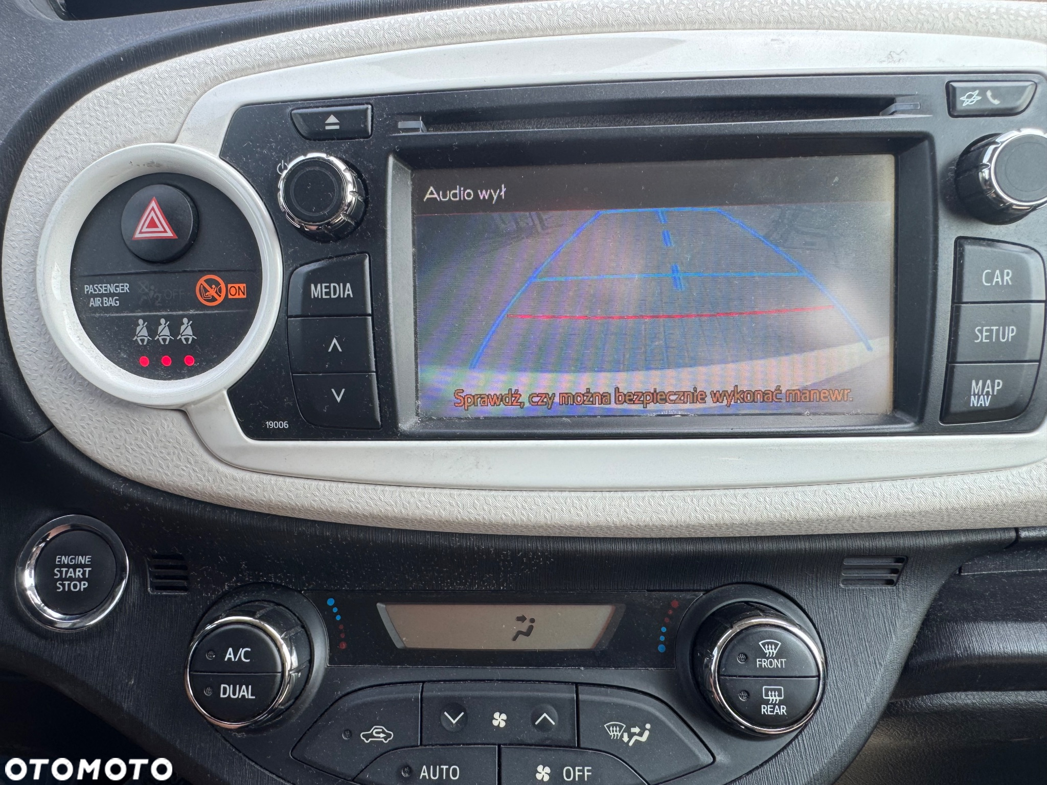 Toyota Yaris 1.33 Selection Vibe - 8