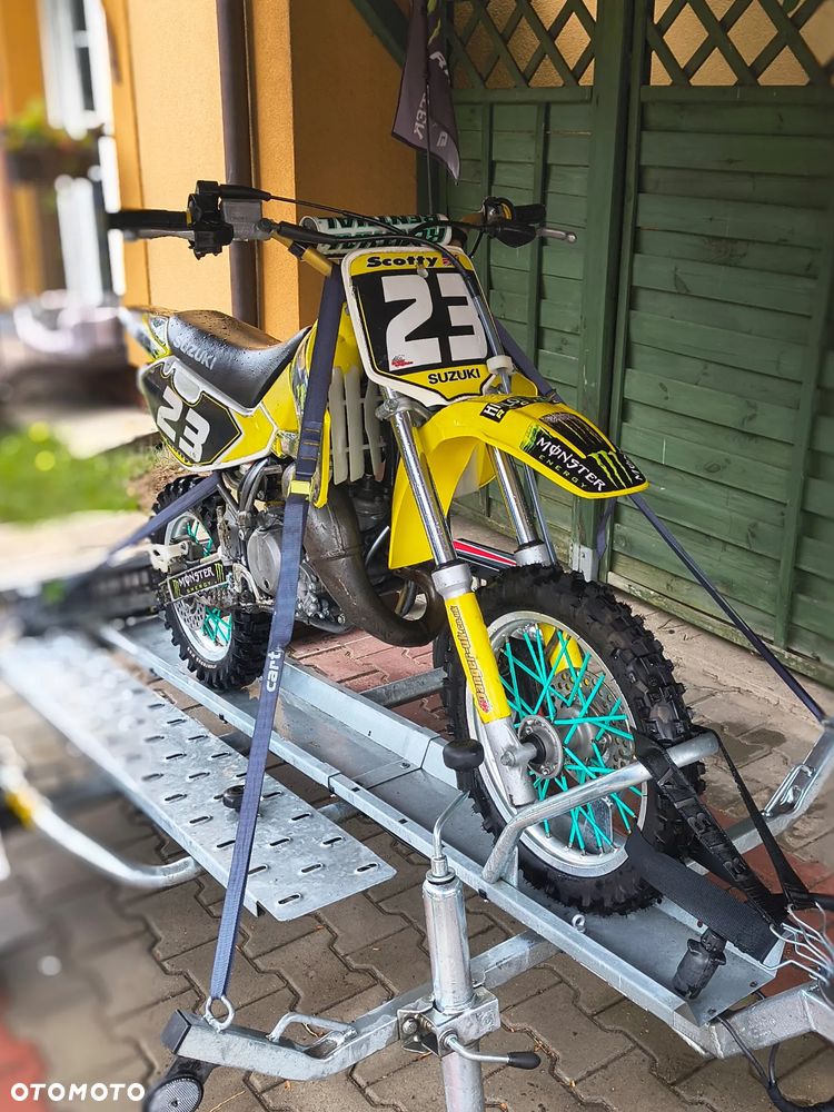 Suzuki RM - 1