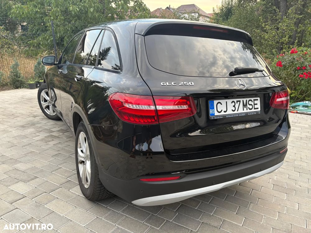 Mercedes-Benz GLC 250 4MATIC 9G-TRONIC - 26
