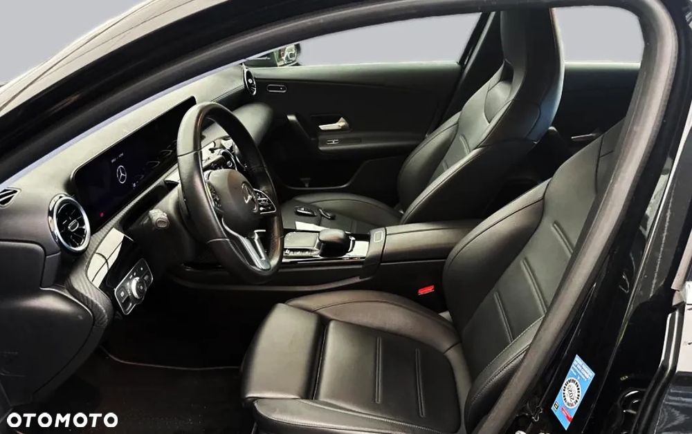 Mercedes-Benz Klasa A 180 d Progressive 8G-DCT - 7