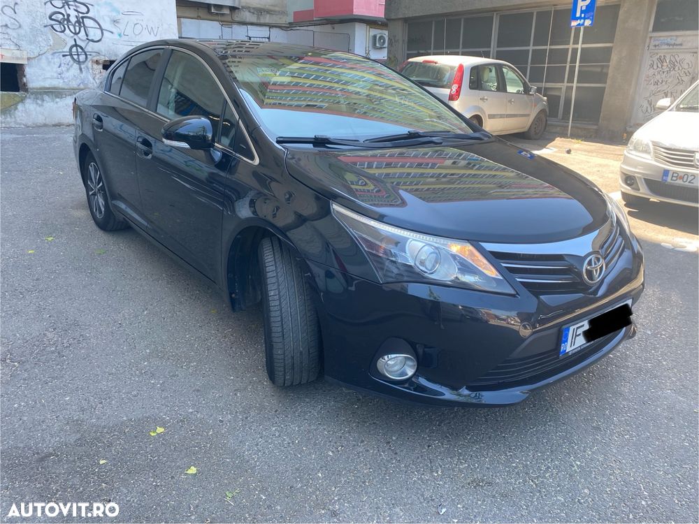 Toyota Avensis 1.8 Multidrive S Executive - 3