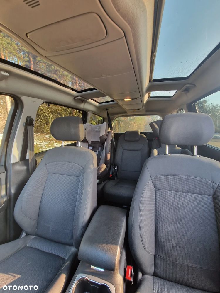 Ford Galaxy 2.0 TDCi Ghia - 9