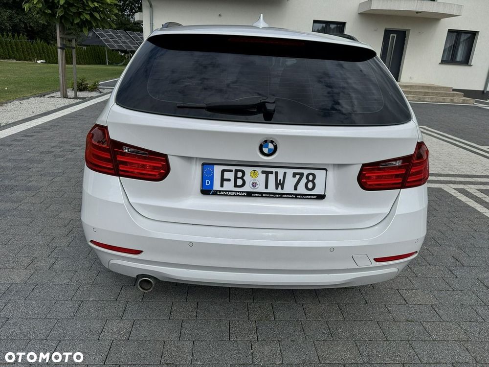 BMW Seria 3 318d - 5