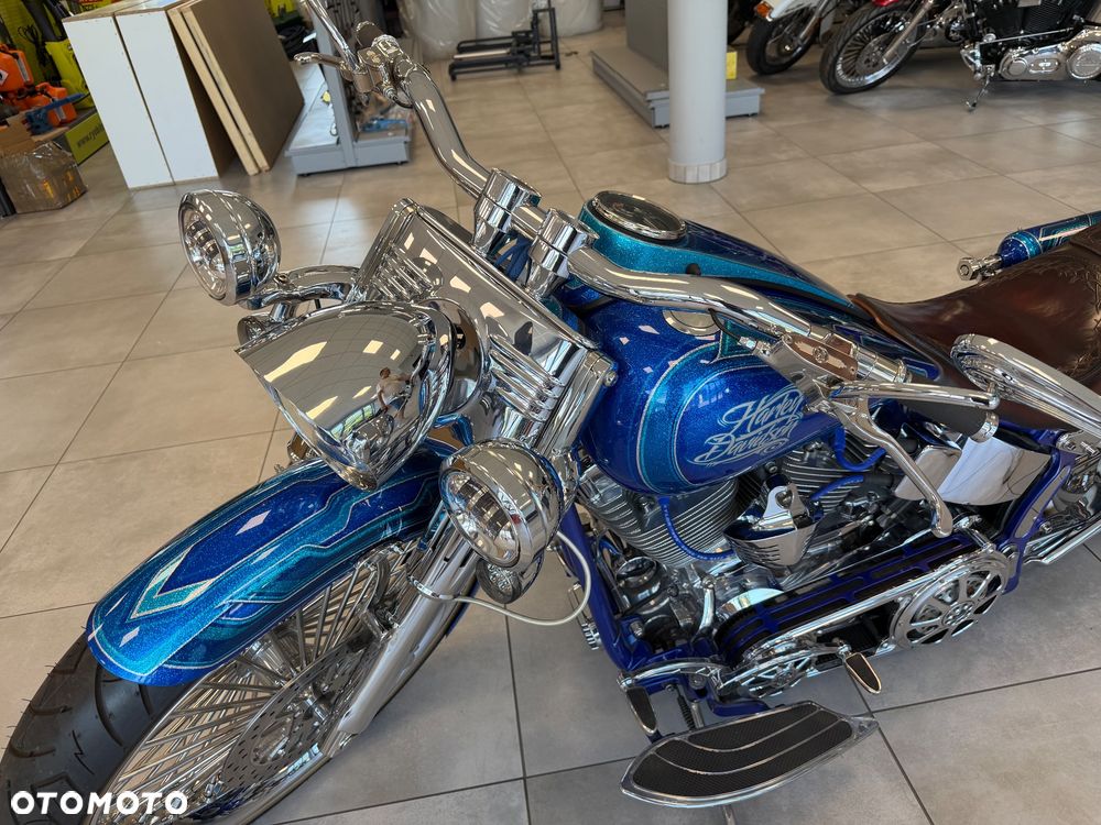 Harley-Davidson Softail Deluxe - 6