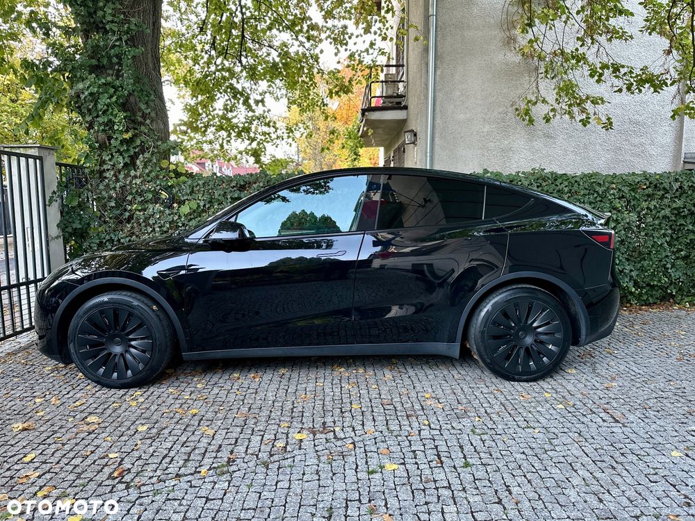 Tesla Model Y 2022 photo 3