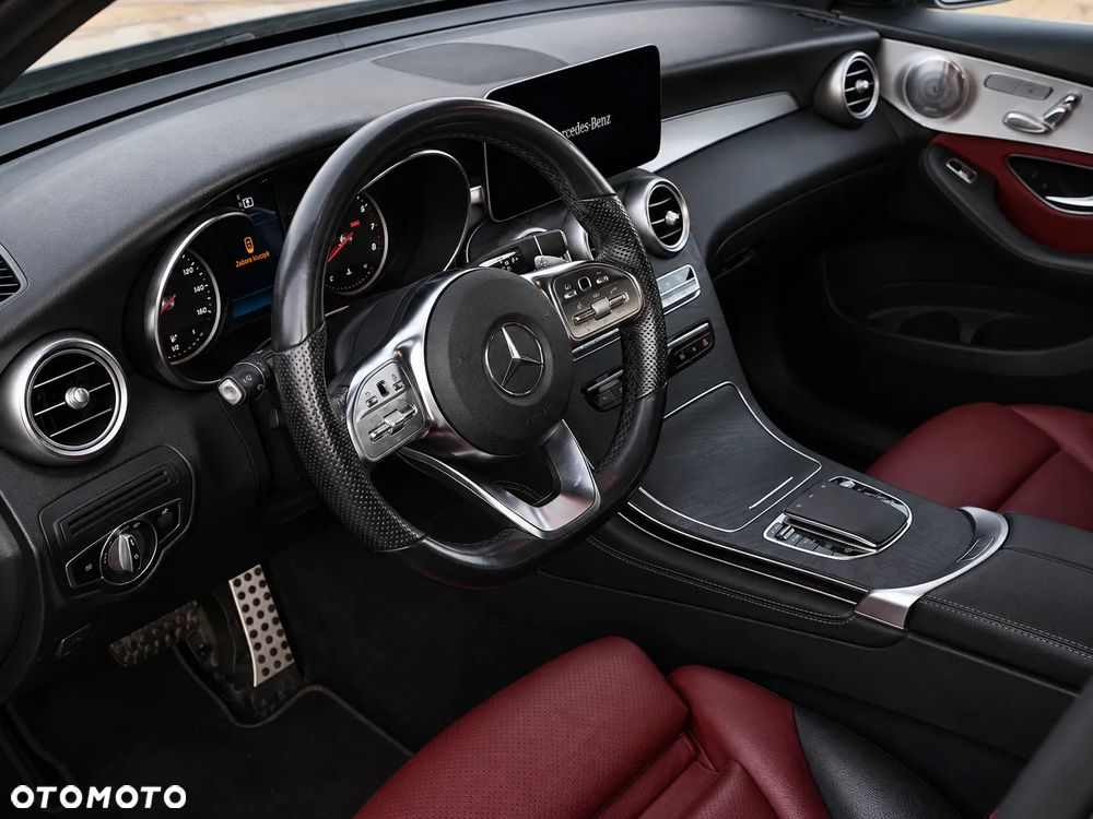 Mercedes-Benz GLC - 12