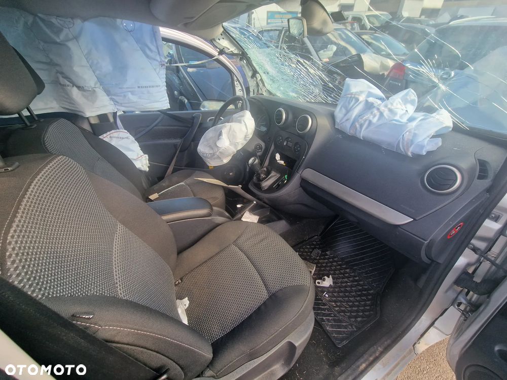 Mercedes-Benz citan 81KW 1,4 d 2018r Cały na części - 4