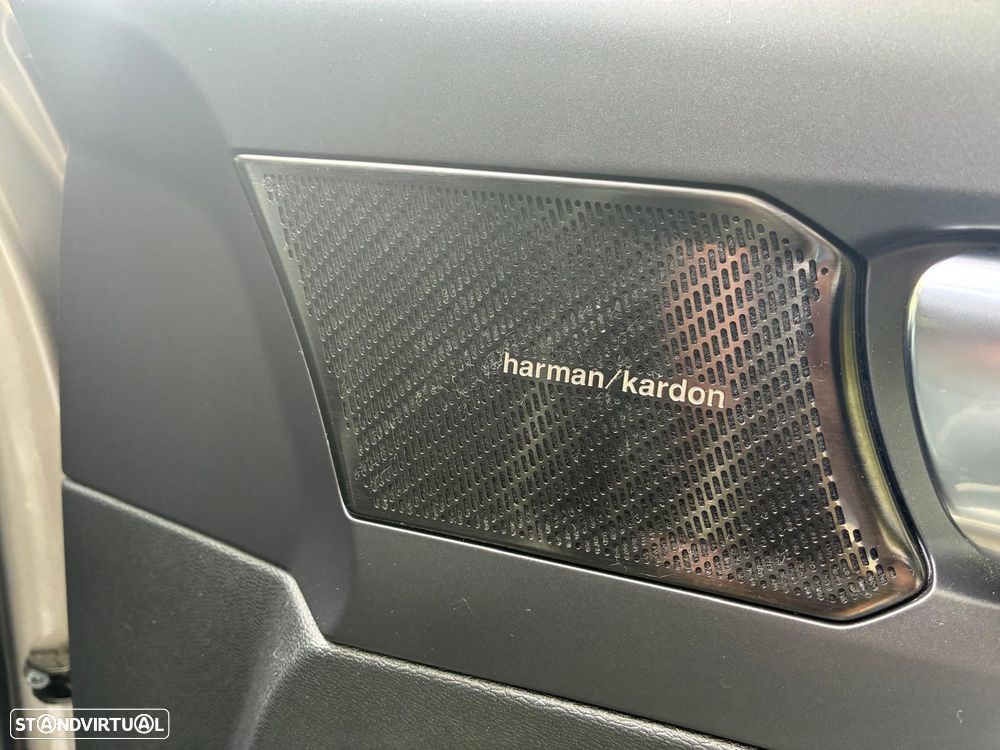 Volvo XC 40 1.5 T5 PHEV Inscription - 19