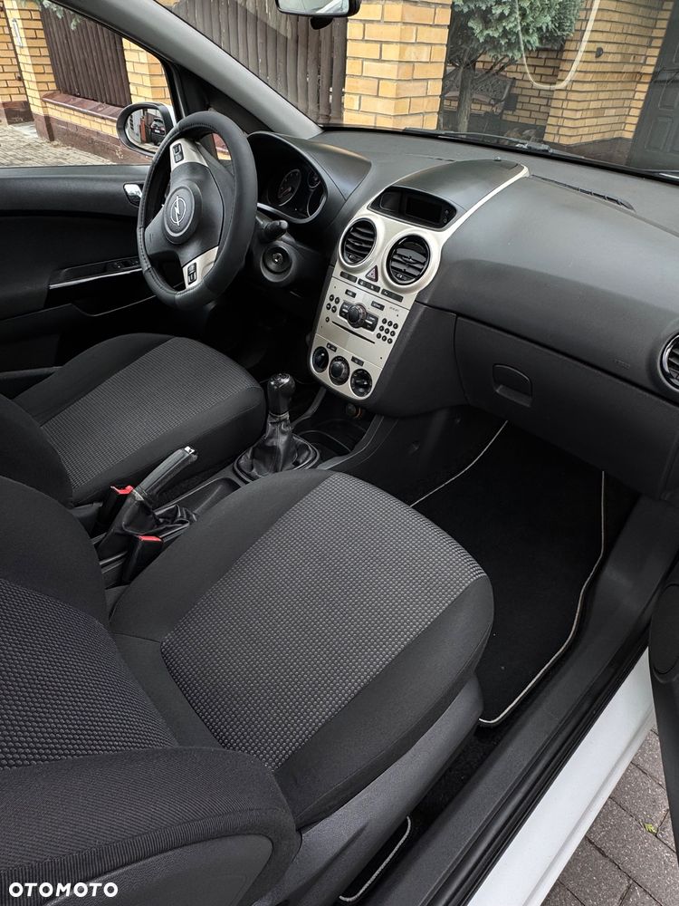 Opel Corsa - 9