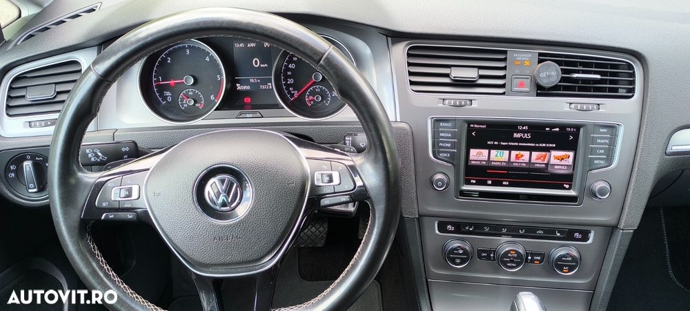 Volkswagen Golf 1.6 TDI BlueMotion Technology DSG Lounge - 3