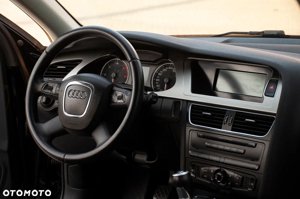 Audi A4 Avant 2.0 TDI DPF quattro Ambition - 17