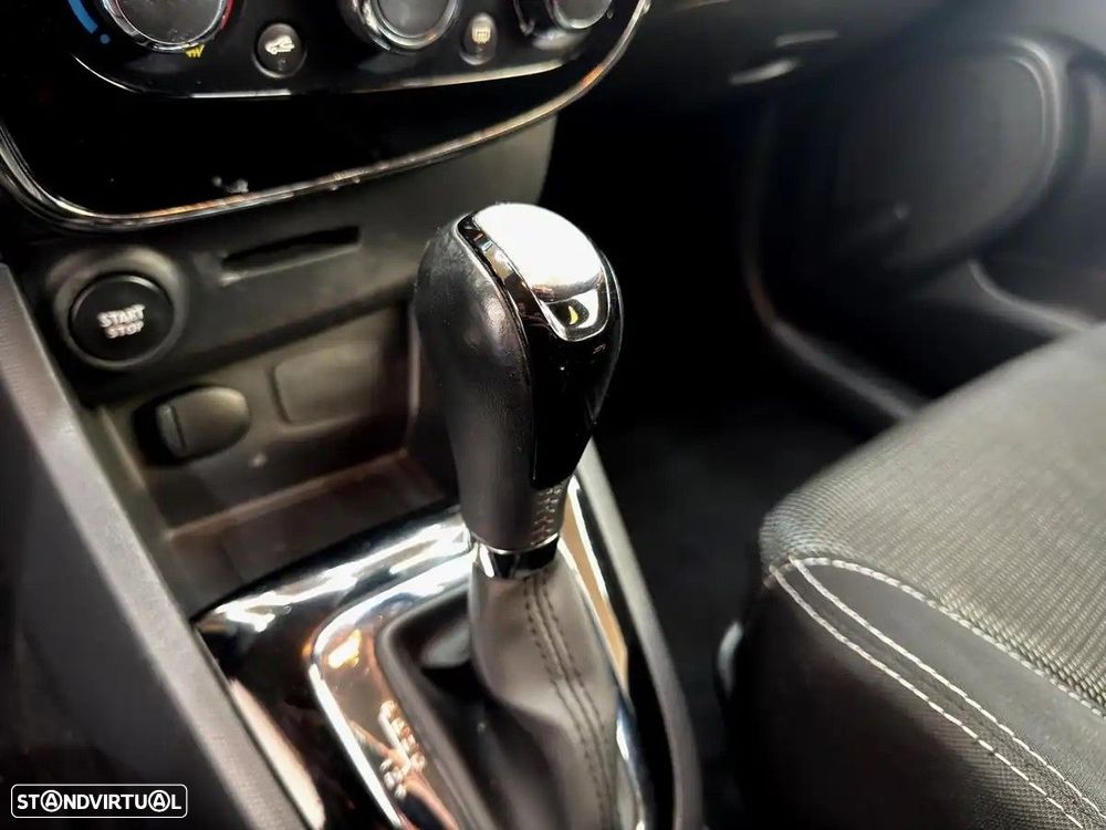 Renault Clio 1.5 dCi Dynamique S EDC - 15