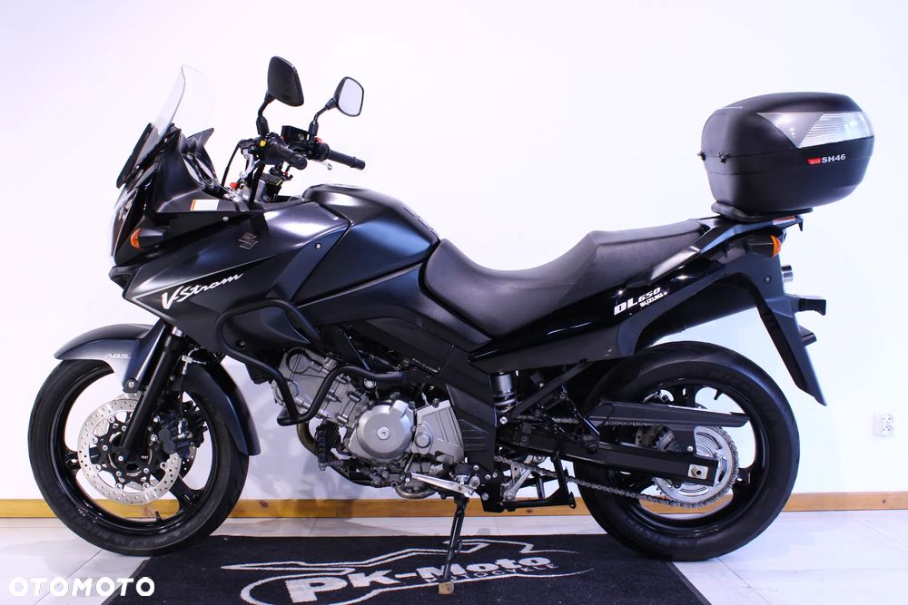 Suzuki DL - 2