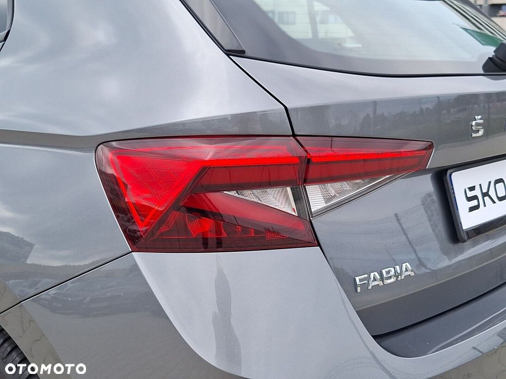 Skoda Fabia 1.0 TSI Ambition - 32