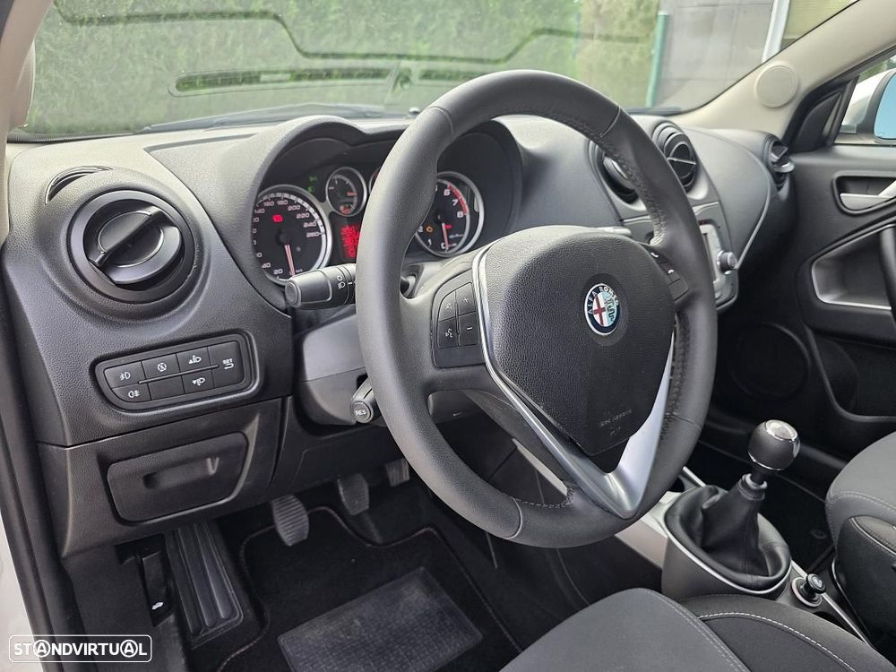 Alfa Romeo MiTo 0.9 T TwinAir Super - 17