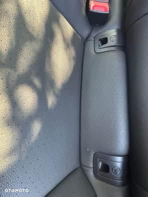 Volkswagen Golf - 11