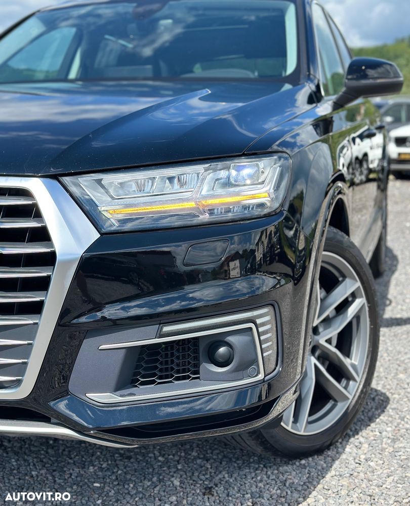 Audi Q7 - 12