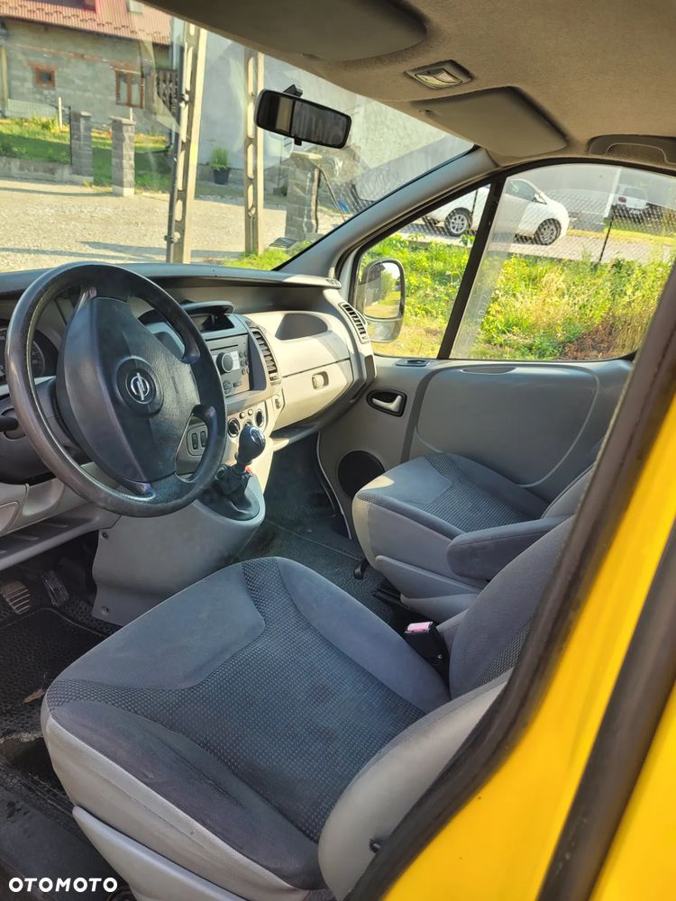 Opel Vivaro - 3