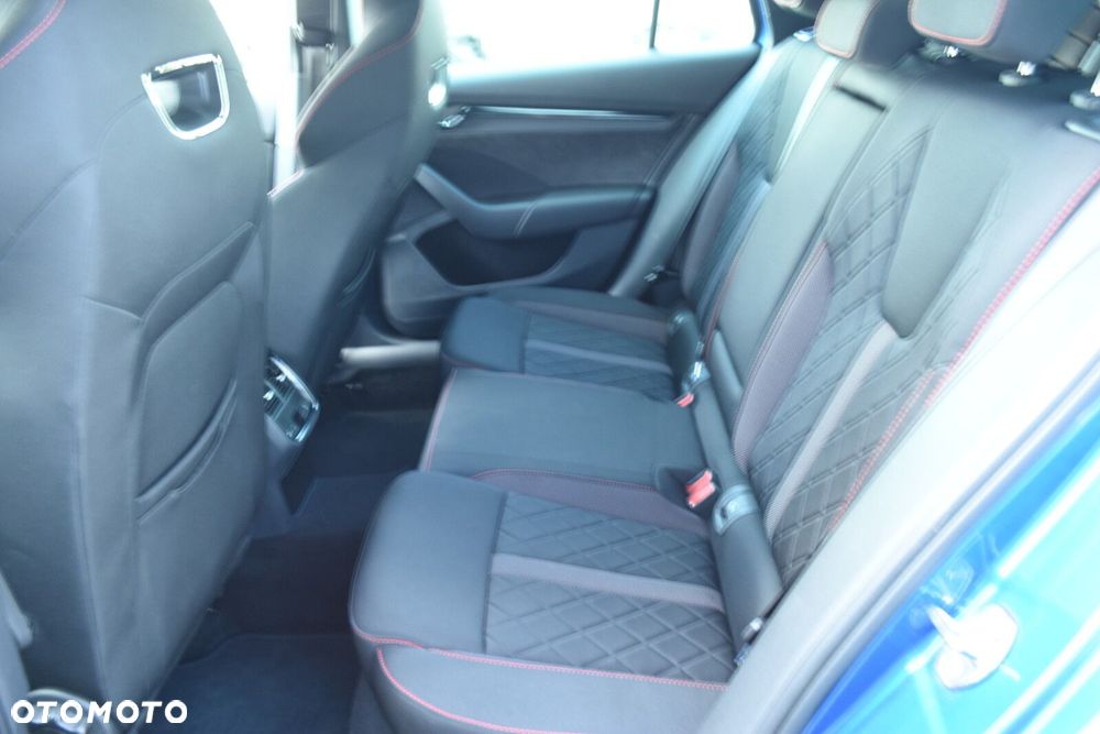 Skoda Octavia 1.4 TSI Plug-In Hybrid RS DSG - 31