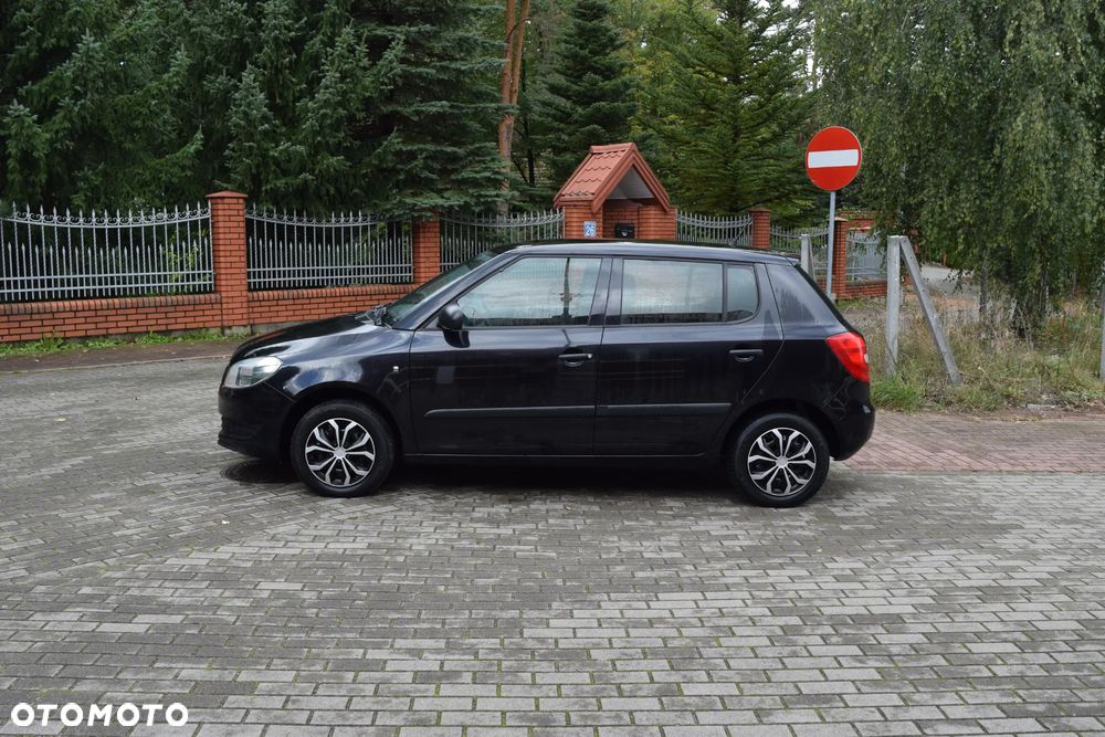 Skoda Fabia 1.2 HTP Active - 8
