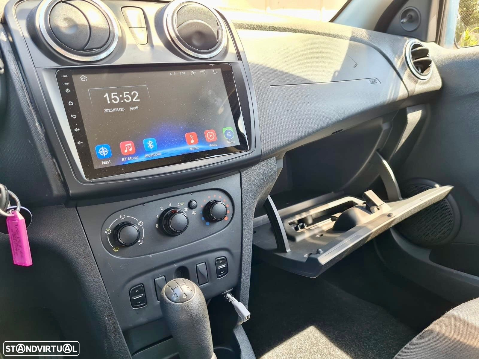 Dacia Sandero 1.2 16V Confort Bi-Fuel - 17
